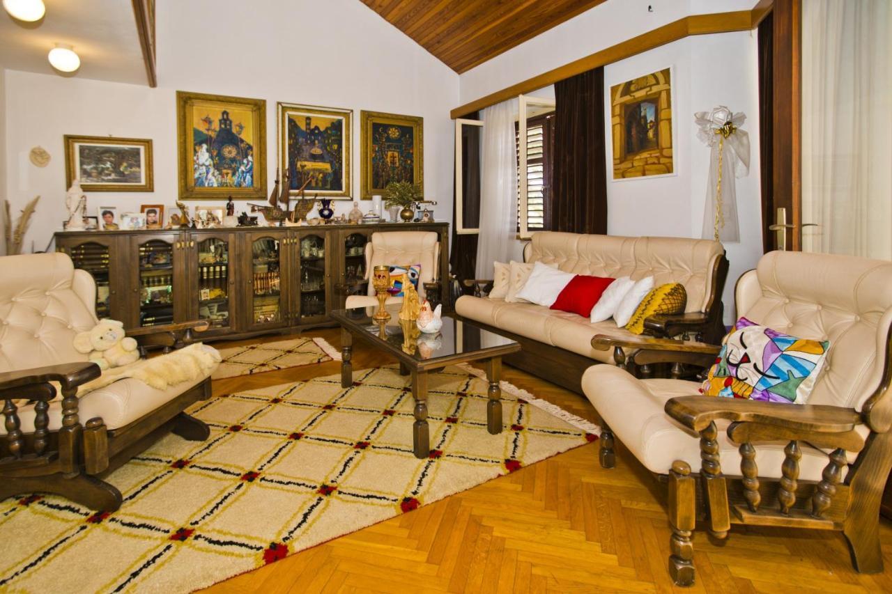 Ferienwohnung Castle Stambuk Hvar Town Exterior foto