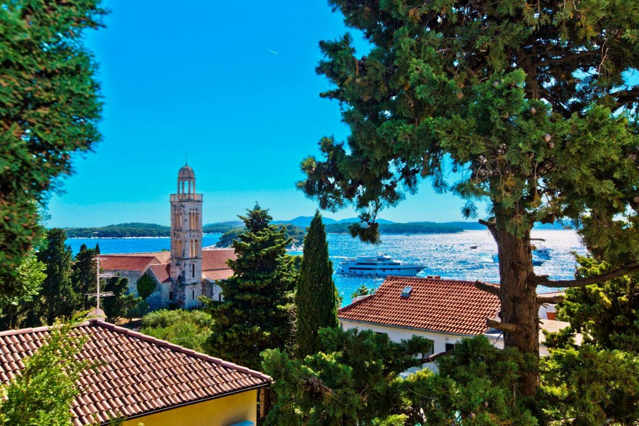 Ferienwohnung Castle Stambuk Hvar Town Exterior foto