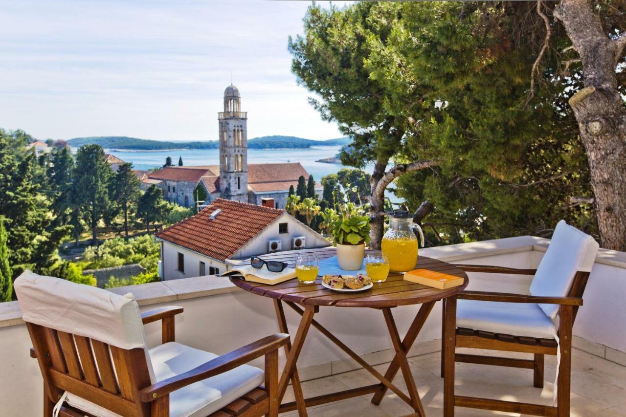 Ferienwohnung Castle Stambuk Hvar Town Exterior foto