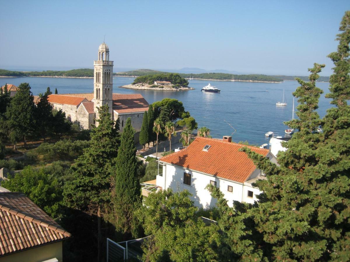 Ferienwohnung Castle Stambuk Hvar Town Exterior foto