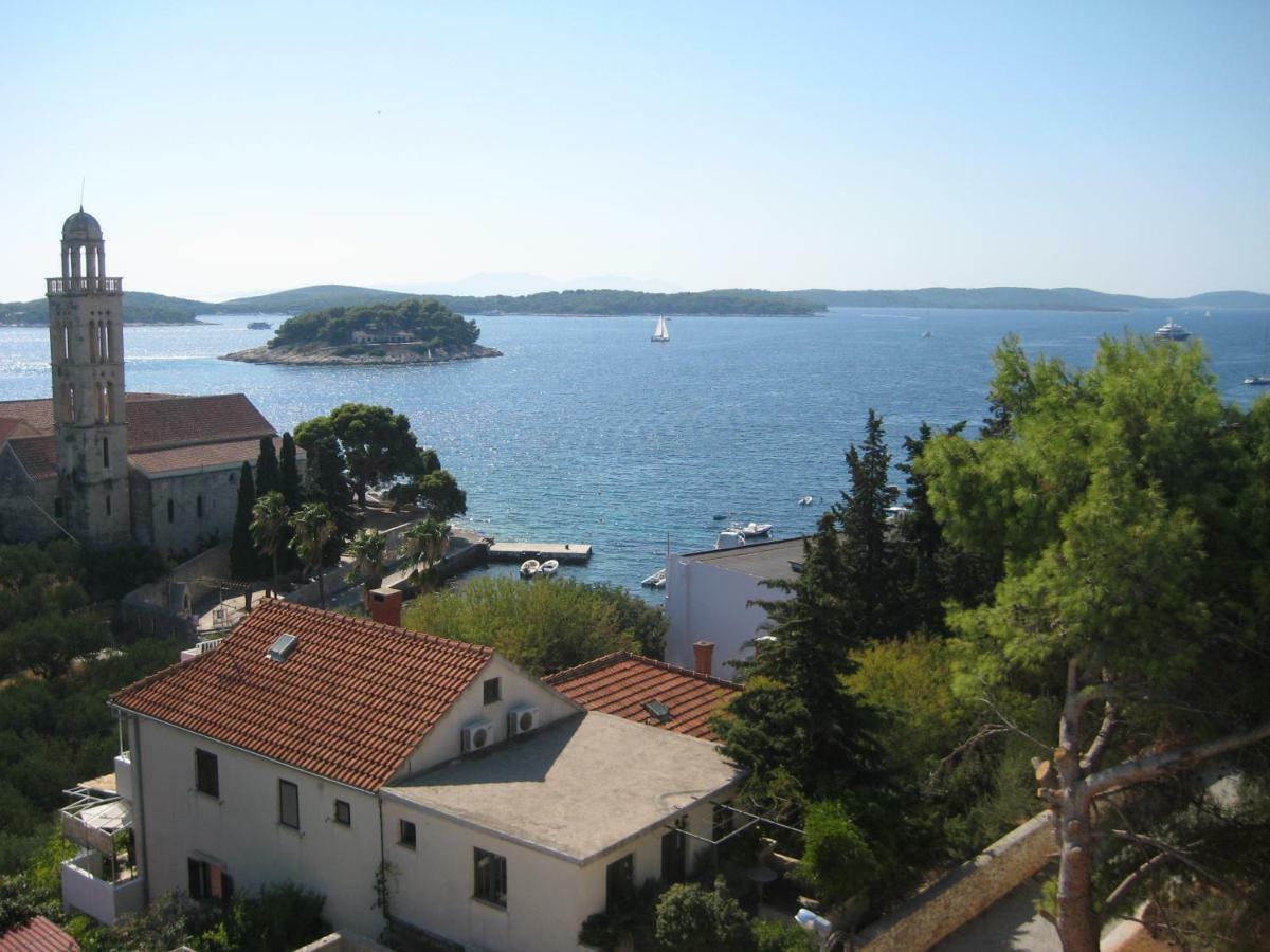 Ferienwohnung Castle Stambuk Hvar Town Exterior foto